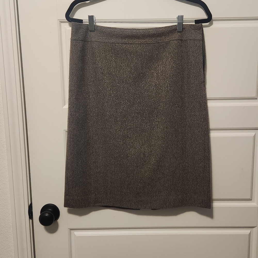 Elegant Brown Women's Skirt